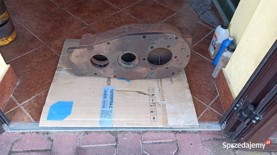 NOWA Obudowa Wciągarki Ciągnik LKT 80 Obudowę mazowieckie Garwolin