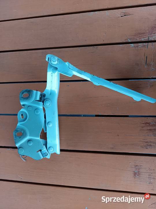 Zawias Maski Audi A3 8V Prawy 8V0823302 Turek