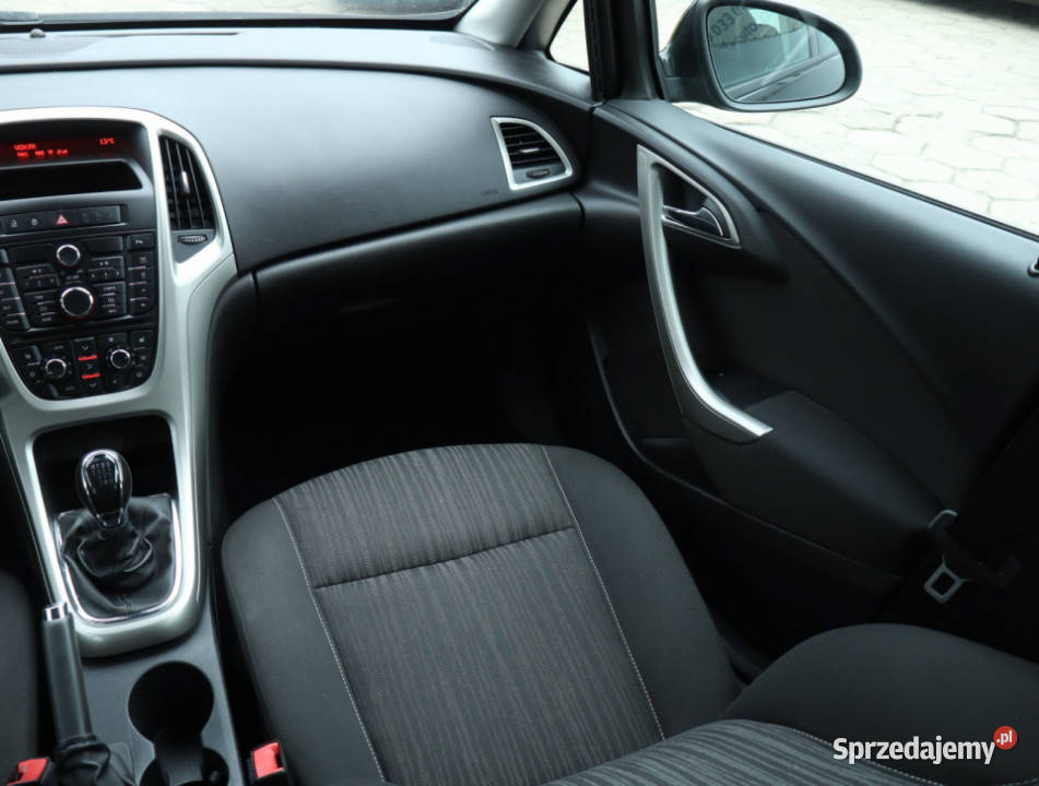 Opel Astra 14 T czujnik parkowania Łódź