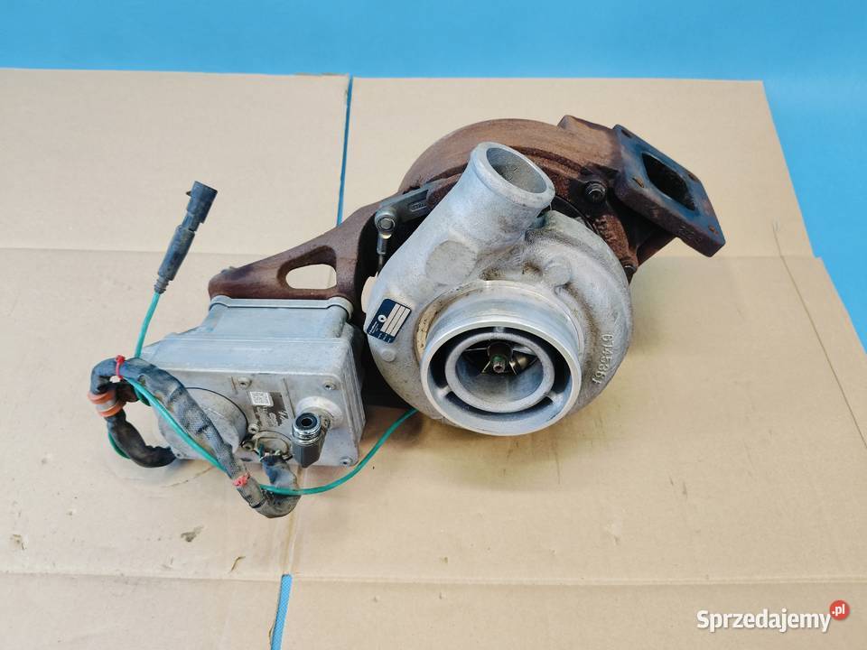 Claas Axion 840 CMatic 13r 240 A09 Silnik i osprzęt Stalewo