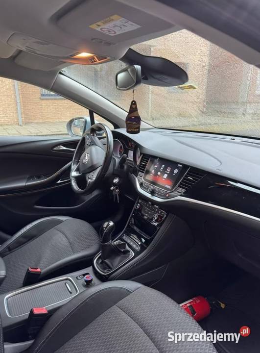 Opel Astra K manualna Astra Pniewy