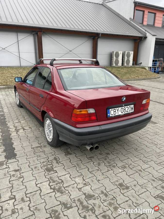 Bmw E36 Klasyk Stan perfekcyjny 115KM BMW Tarnów sprzedam