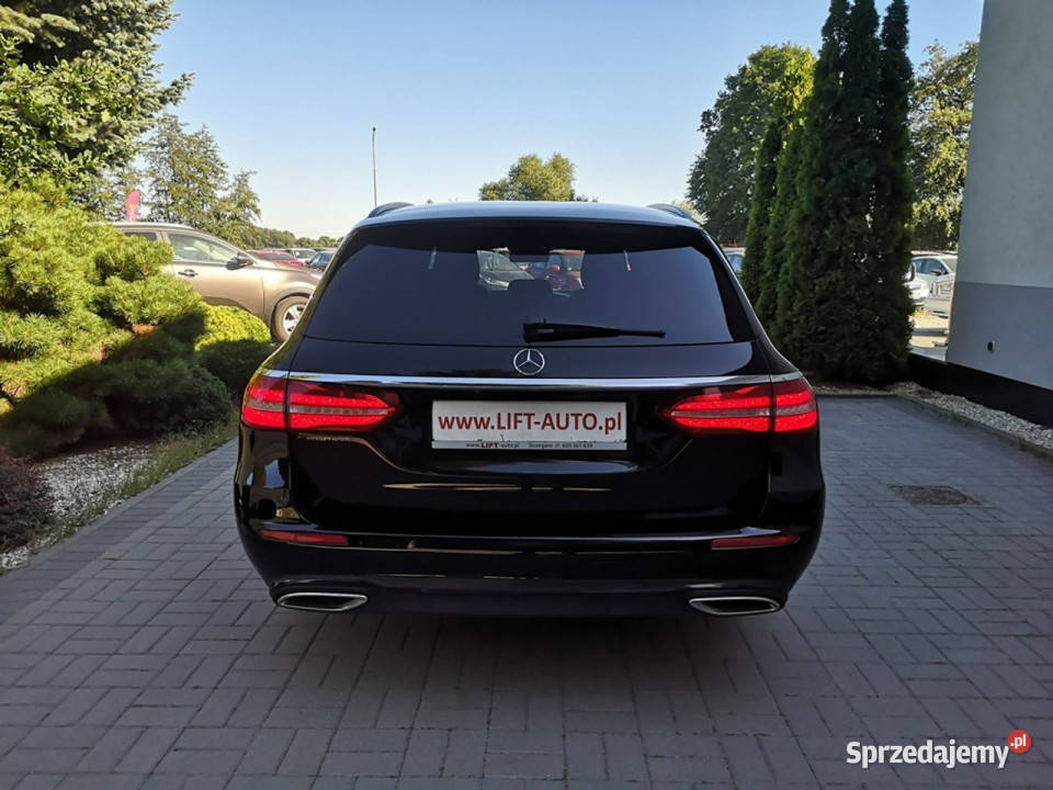 Mercedes E 220 20 CDI 195 Klimatr Temp NAVI Alu asystent pasa ruchu