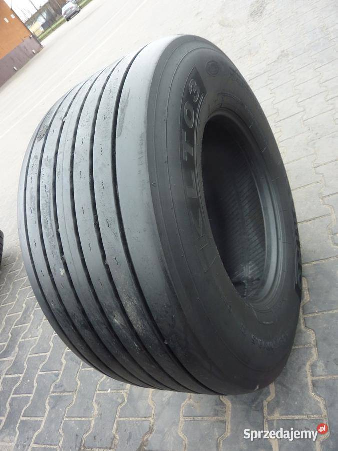 Opona używana ciężarowa 43550R195 KUMHO KLT03 Zaścianki