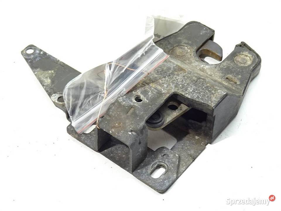 ZAMEK KLAPY TYLNEJ BMW E39 Kombi 9604