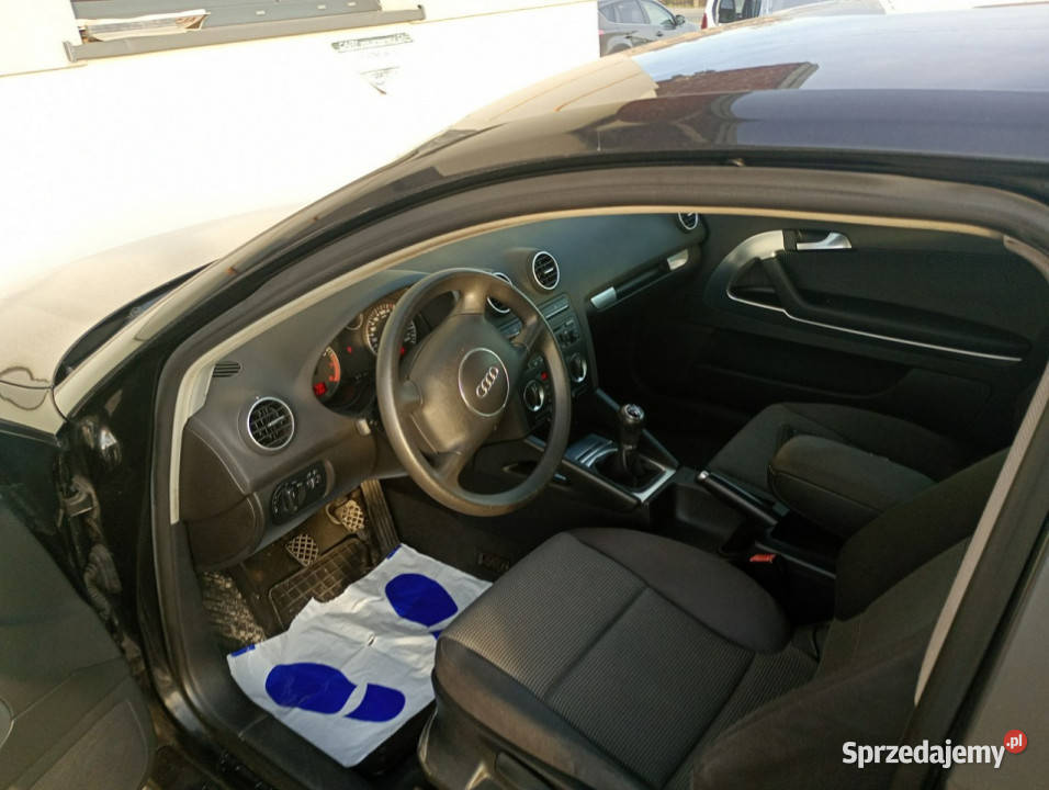 Audi A3 Audi A3 220 przebiegu 8P 20032012 czarny