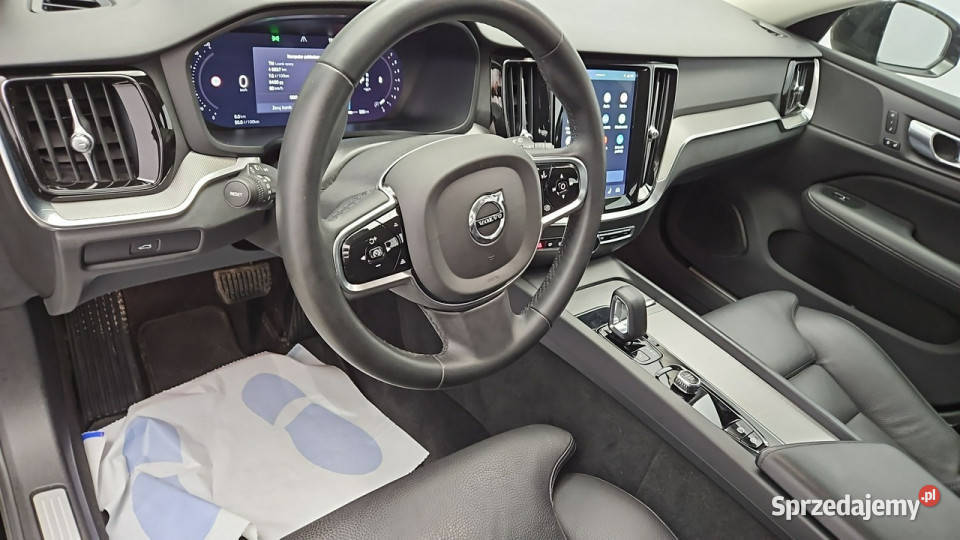 Volvo V60 B3 B Plus Dark aut Z Polskiego Salonu ESP Warszawa