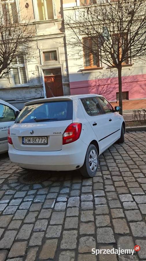 Skoda fabia gaz 14 16 v2013 klima Świdnica