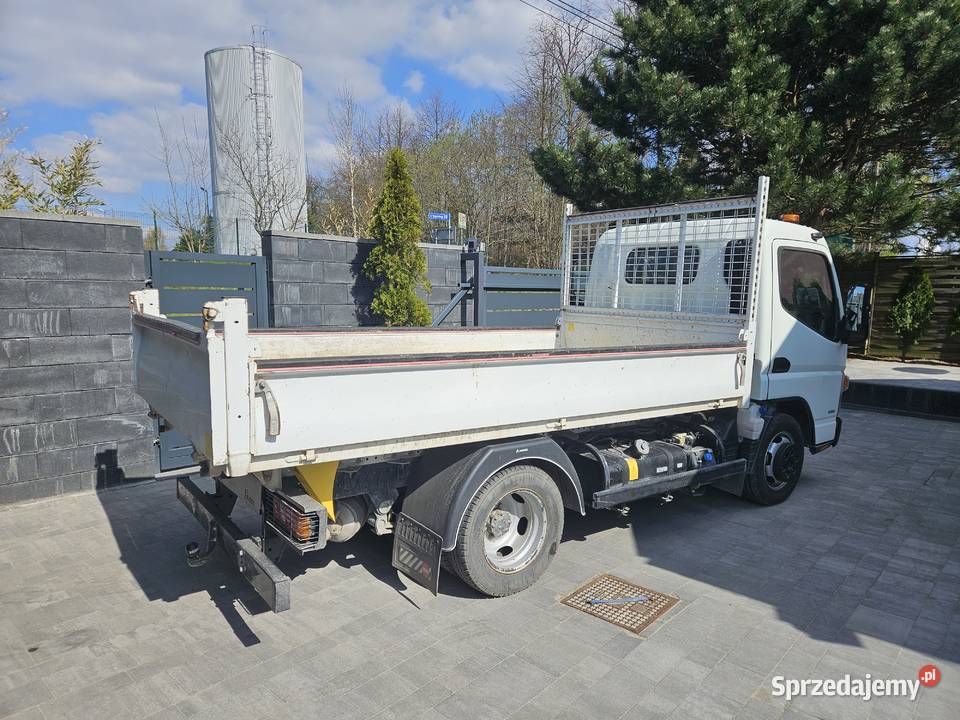 Canter fuso 3c13 wywrotka Rok produkcji 2020 małopolskie Kraków sprzedam