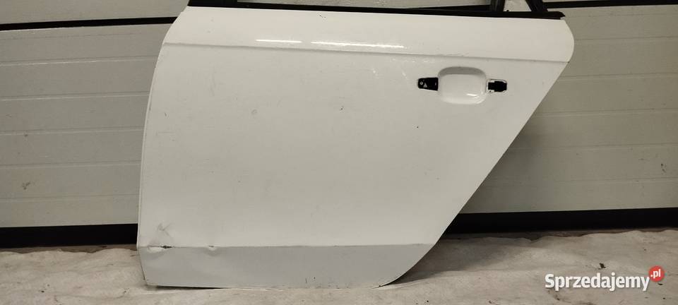 Audi a4 B8 kombi 0715 drzwi lewy tył tylne Bielsko-Biała
