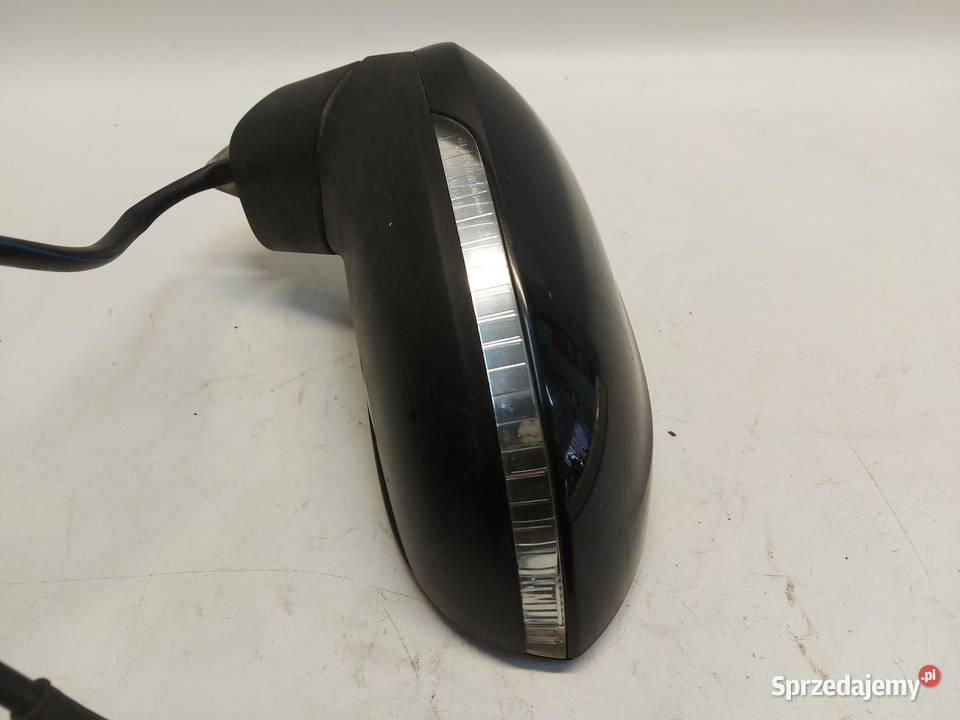 VW Arteon 3G8 2018r LUSTERKO LEWE 13PIN RHD