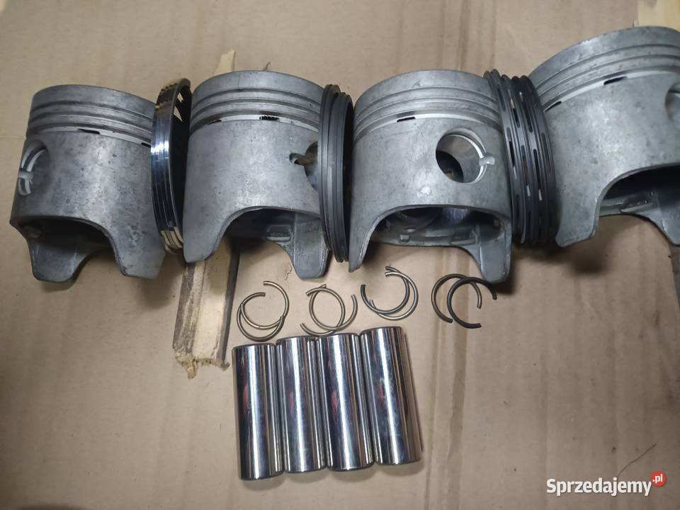 Tloki Fiat 125p 1300 72 00 mm nowe nominalne że sprzedam
