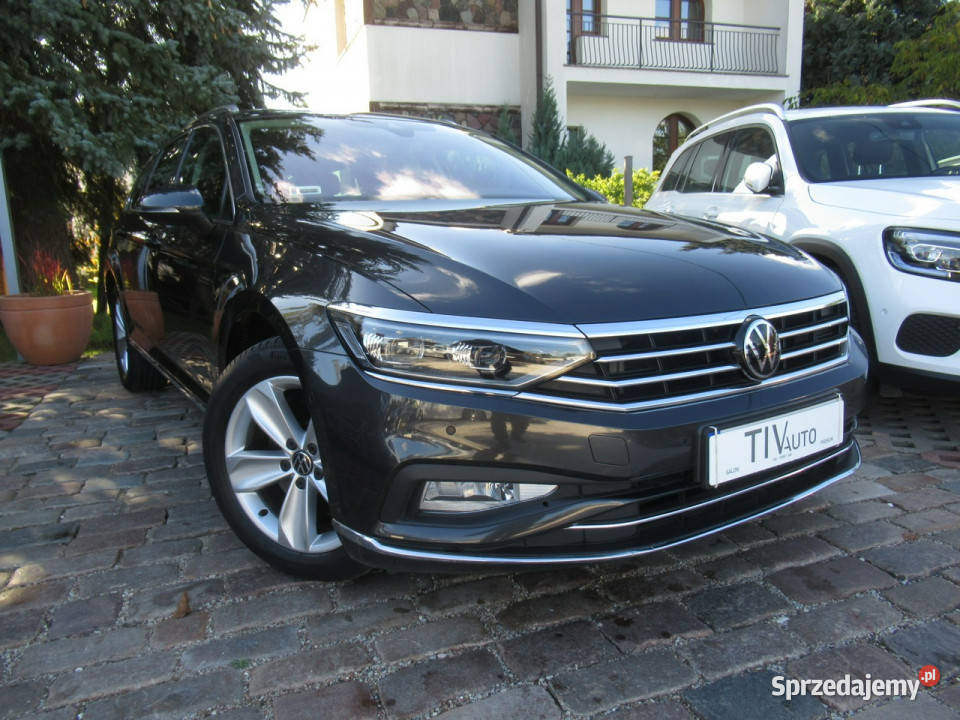 Volkswagen Passat BEZWYPADKOWY Matrix LED Kamera Warszawa