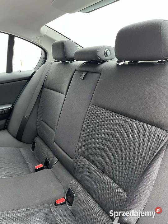 Bmw serii 3 e90 z 2010 20 diesel 177 300000km Łętowice