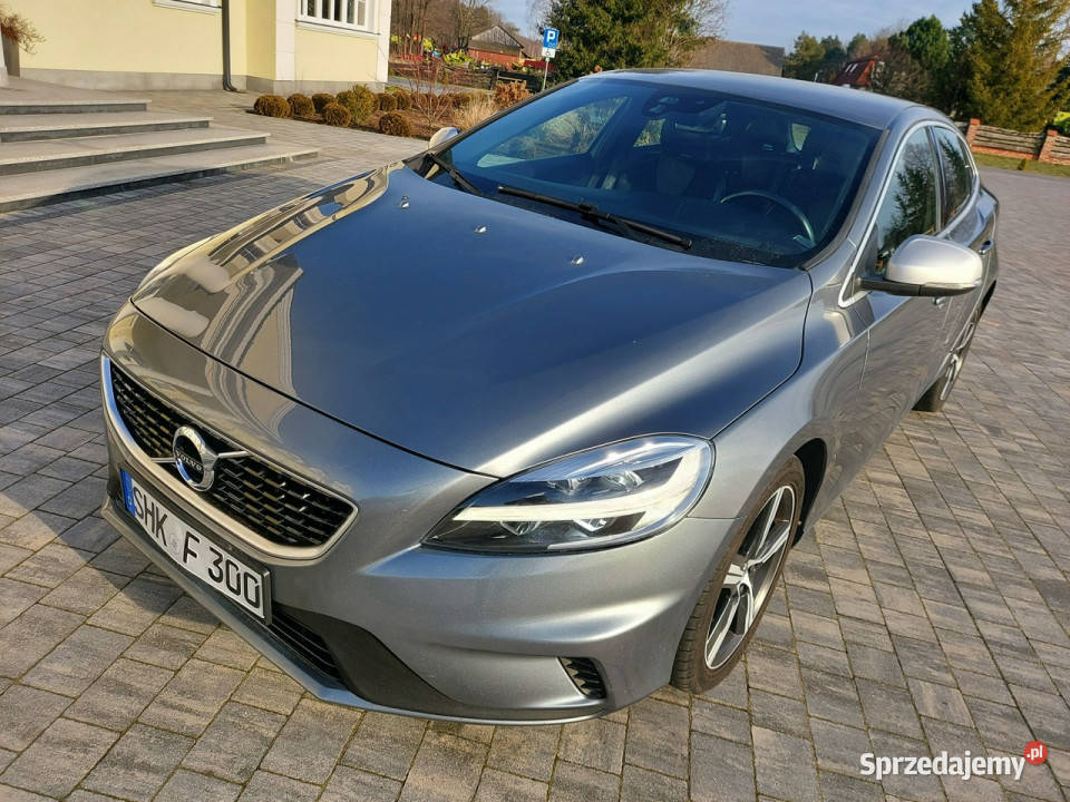 Volvo V40 20T2 navi FULL LED RDESIGN chromy II szary Drelów