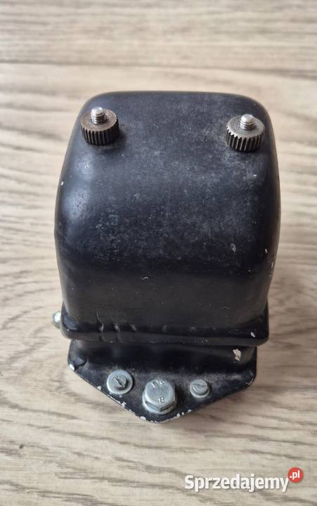 Regulator napięcia RR1 M 72 ZiS 19411943 dolnośląskie Wrocław