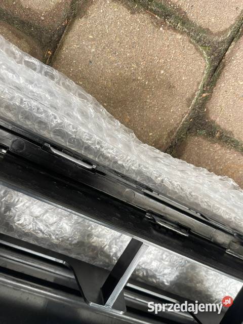 Ford Transit Grill atrapa wlot powietrza 2023r dostawcze Jaszczew