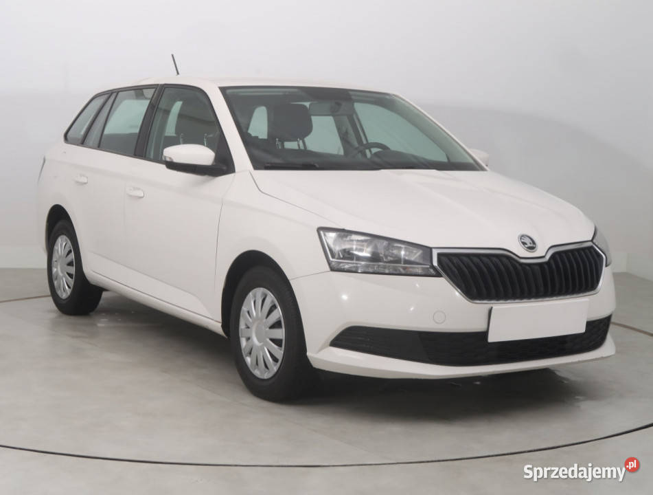 Skoda Fabia 10 TSI światła do jazdy dziennej Škoda Bielany Wrocławskie