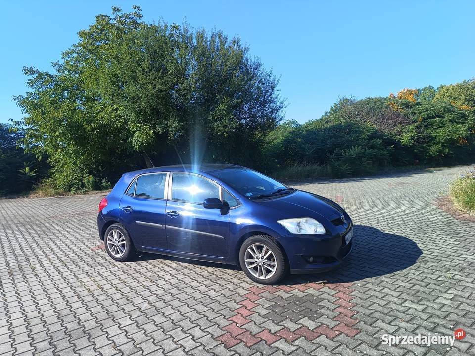 Toyota Auris LPG 1600 Auris Opole