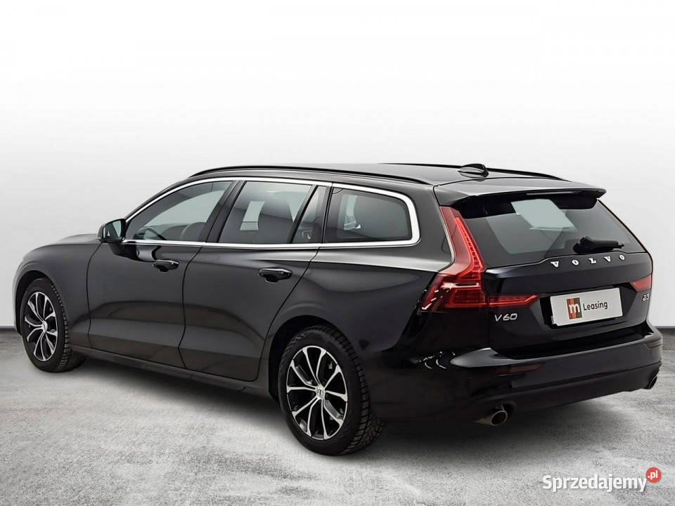 Volvo V60 20 B3 B Momentum Pro Z Polskiego serwisowany w ASO Warszawa