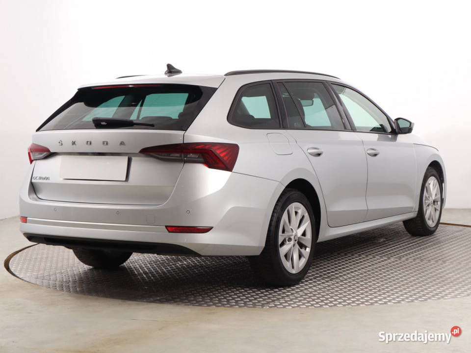 Skoda Octavia 20 TDI kamera cofania Katowice