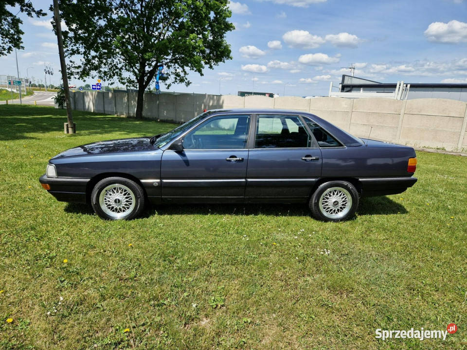 Audi 200 22 Turbo 165 Klimatronic Oryginalny granatowy 200 Strobice
