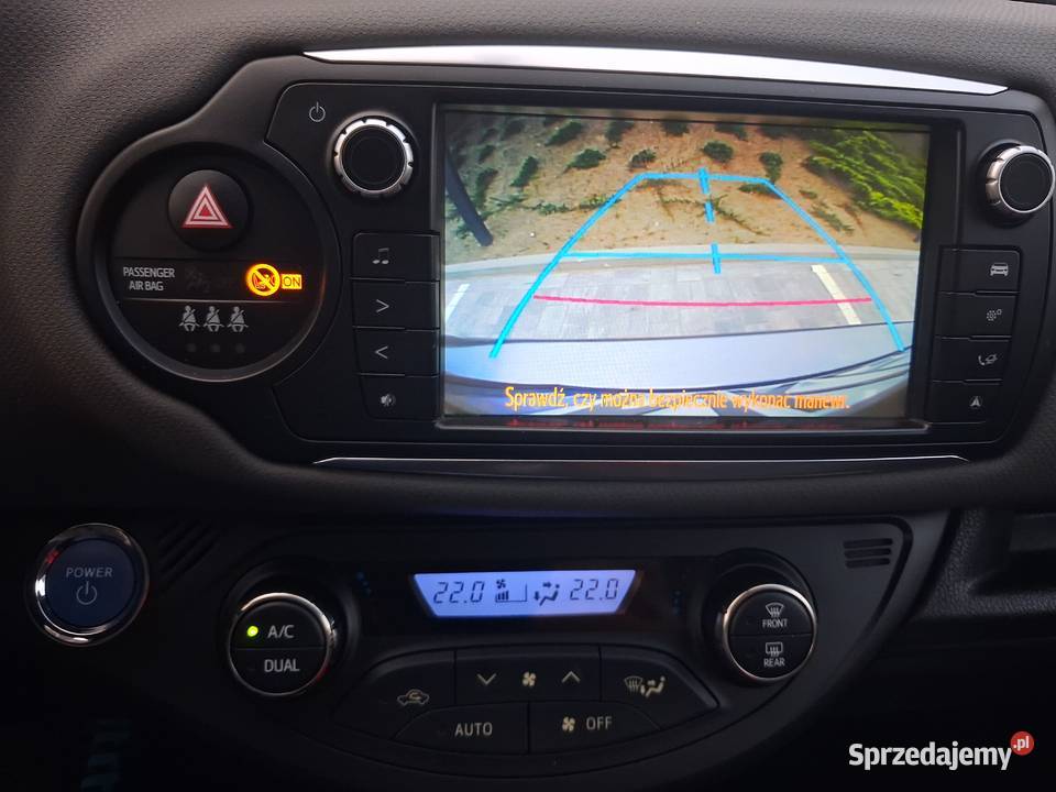 15i Hybrid Automat Kamera Cofania Navigacja hybryda Yaris