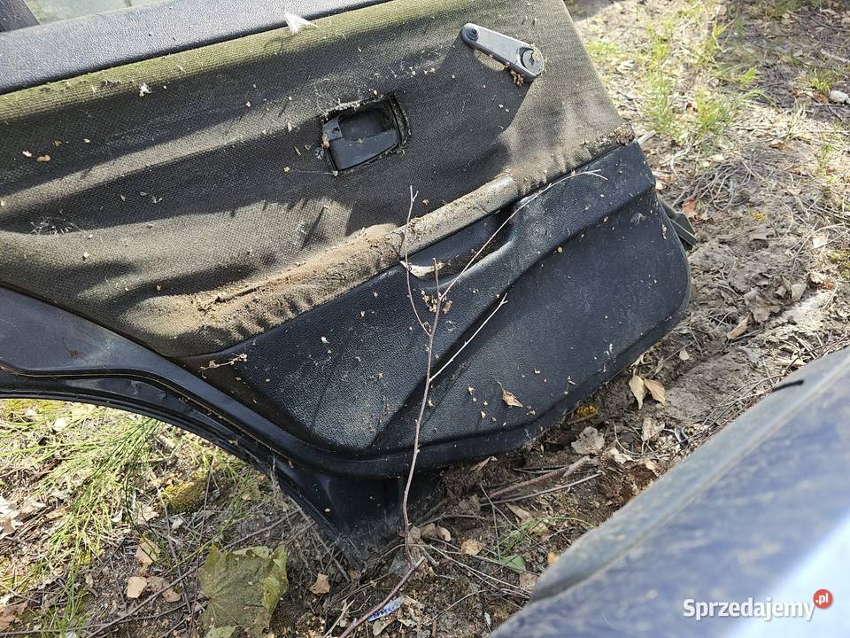 Drzwi bmw e36 lewy tył Łagów