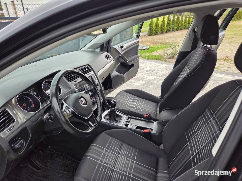 Golf 7 Diesel 20 Ledy Bixenon Nawigacja Nowe relingi dachowe sprzedam