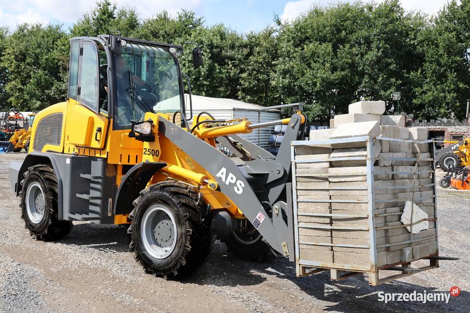 Ładowarka kołowa APS 2500 NOWA mini ładowarka