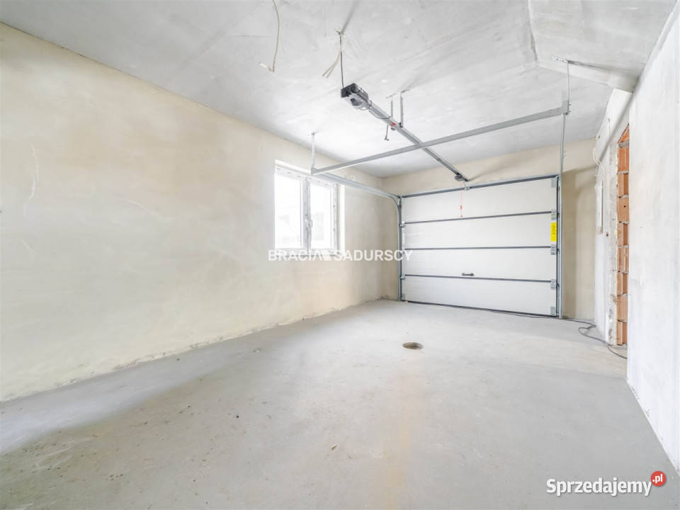 Dom wolnostojący Zakliczyn 15475m2 mieszkalny