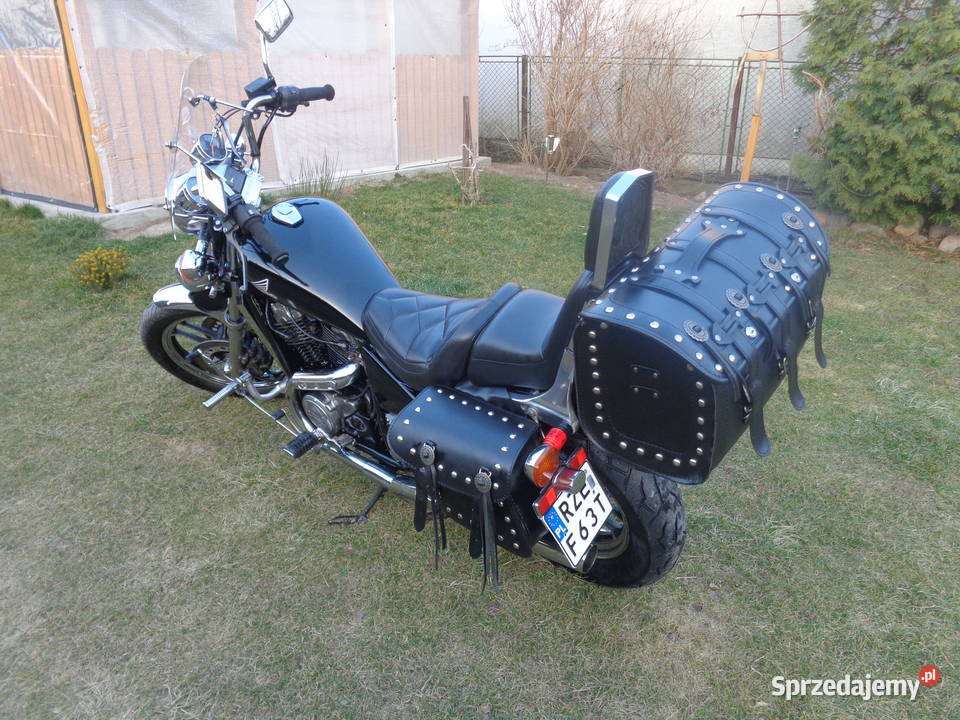 Honda Shadow VT700C