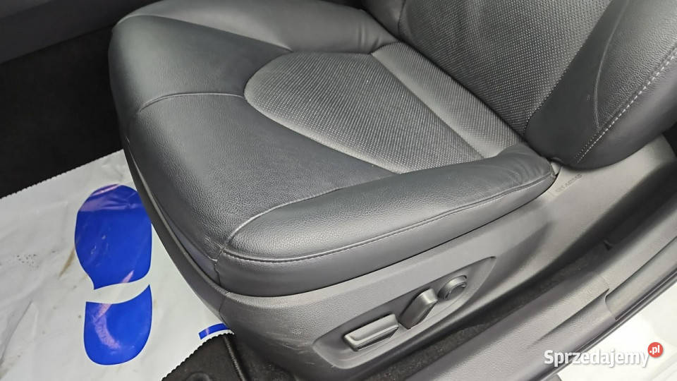 Toyota Camry 25 Hybrid Executive CVT Z Polskiego bluetooth