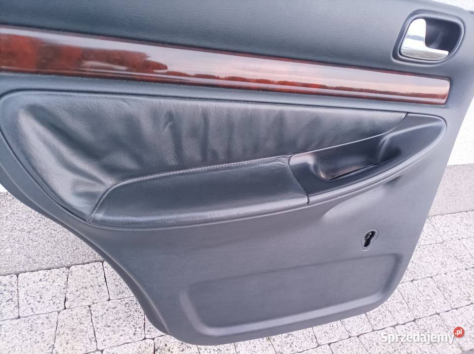 Boczek drzwi lewy tył drewno skóra Audi a4 b5 Radom