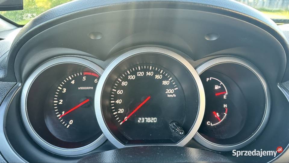 Suzuki Grand Vitara 19 DDiS 2006 Diesel Hak Rok produkcji 2006 Grand Vitara Wrocław