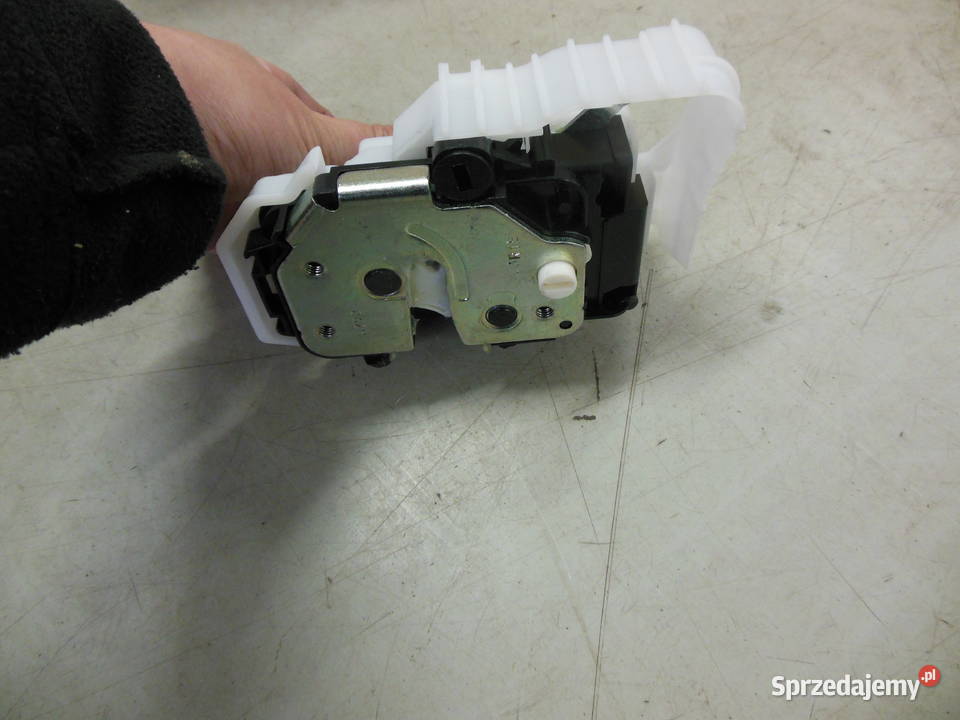 zamek doblo II combo D boczne prawe FL 2015 dostawcze Kozy sprzedam