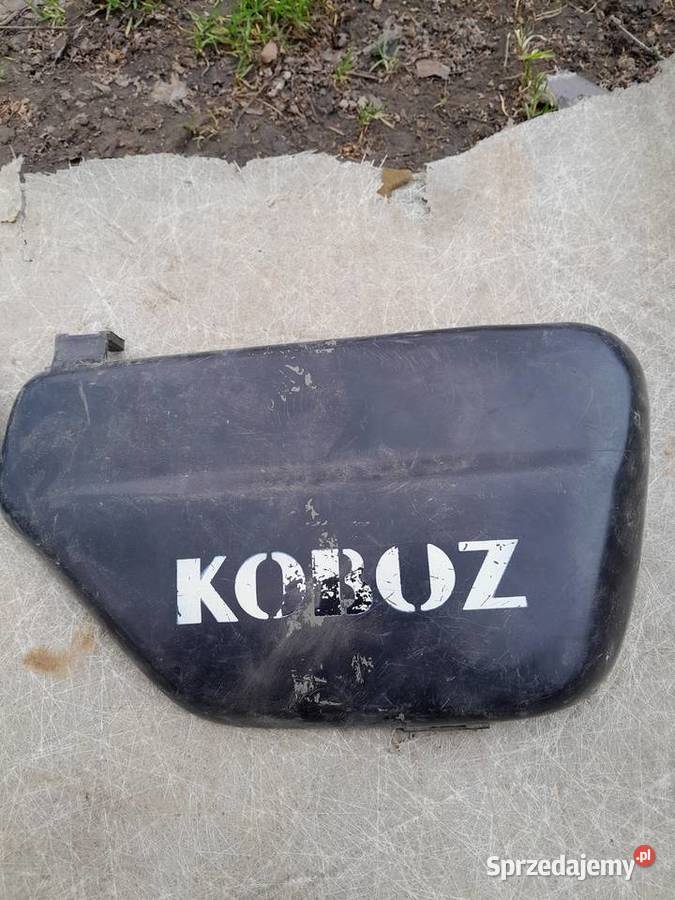 Boczki prawy i lewy wsk kobuz oryginalne Pozostałe