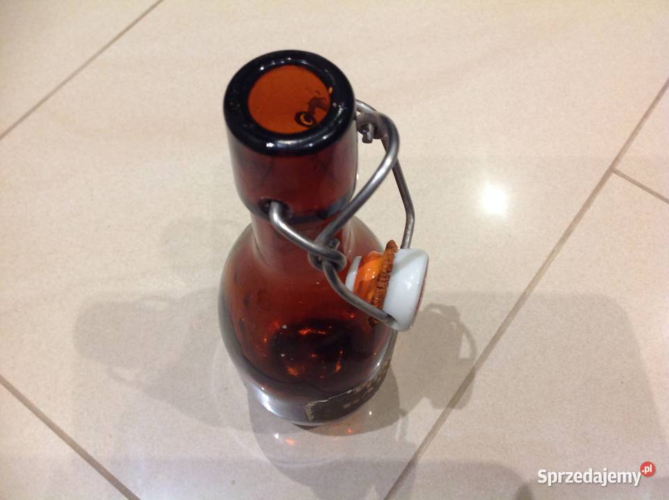 Stara Butelka Szklana z Porcelanką poj 033 L Nowa Sól