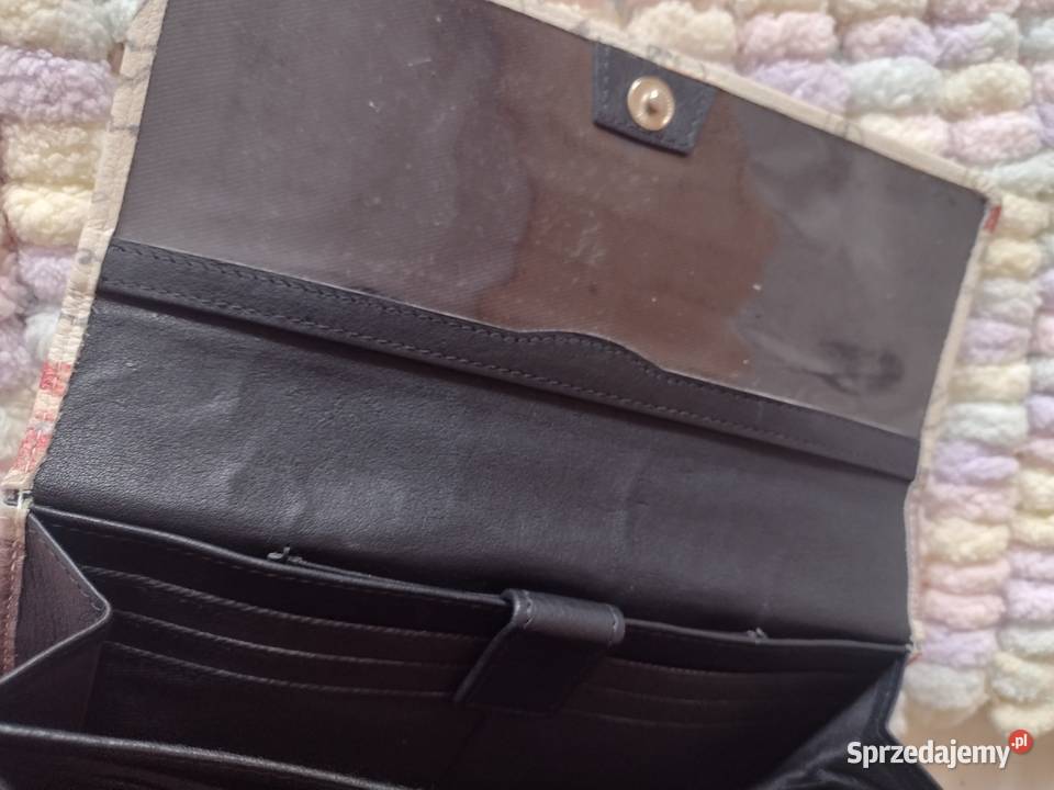 Ekskluzywny duży portfel damski przeminęło z Kraków