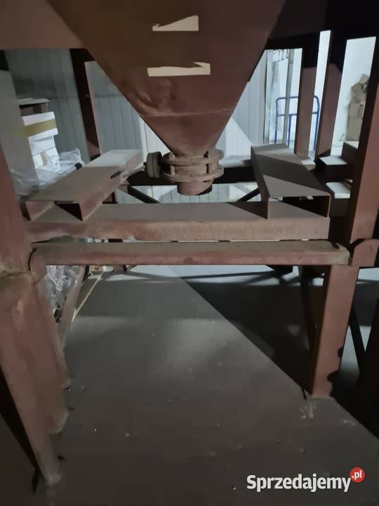 Sprzedam zbiornik silos na zboże kosz zsypowy Przysieka sprzedam