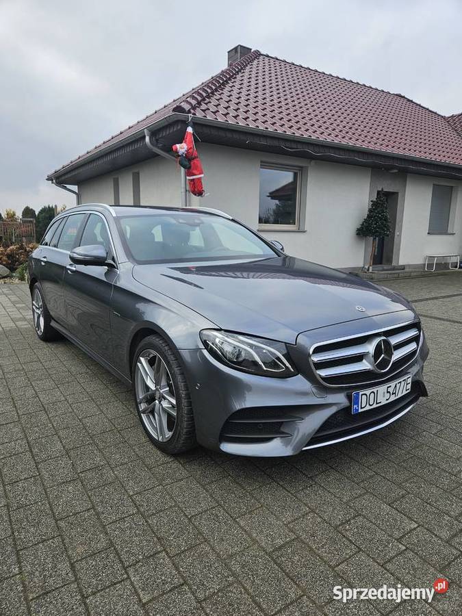 Mercedes E 300 AMG Line Oleśnica