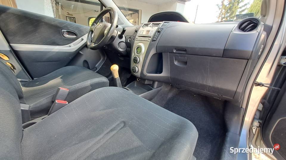 Toyota Yaris 13 benzyna Klimatronik Grodzisk Mazowiecki