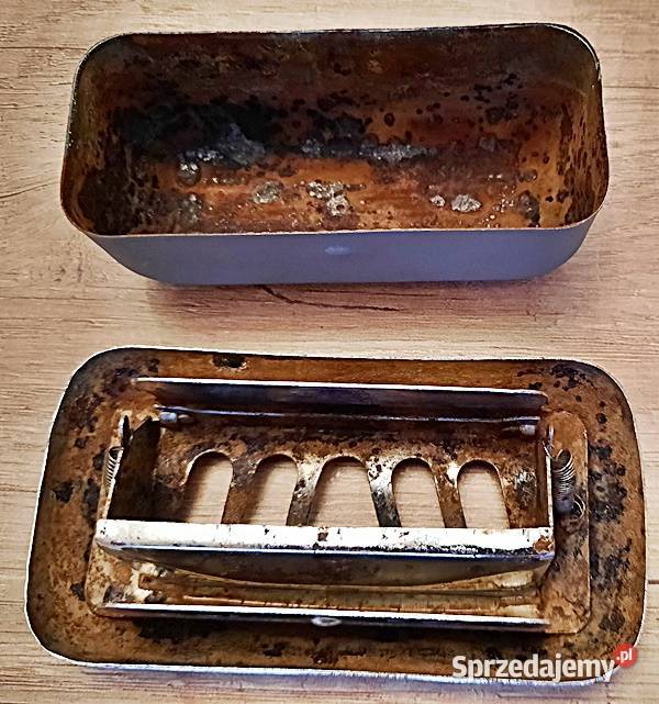 Popielniczka do Warszawy M 20 224 223 Ostrów Wielkopolski sprzedam