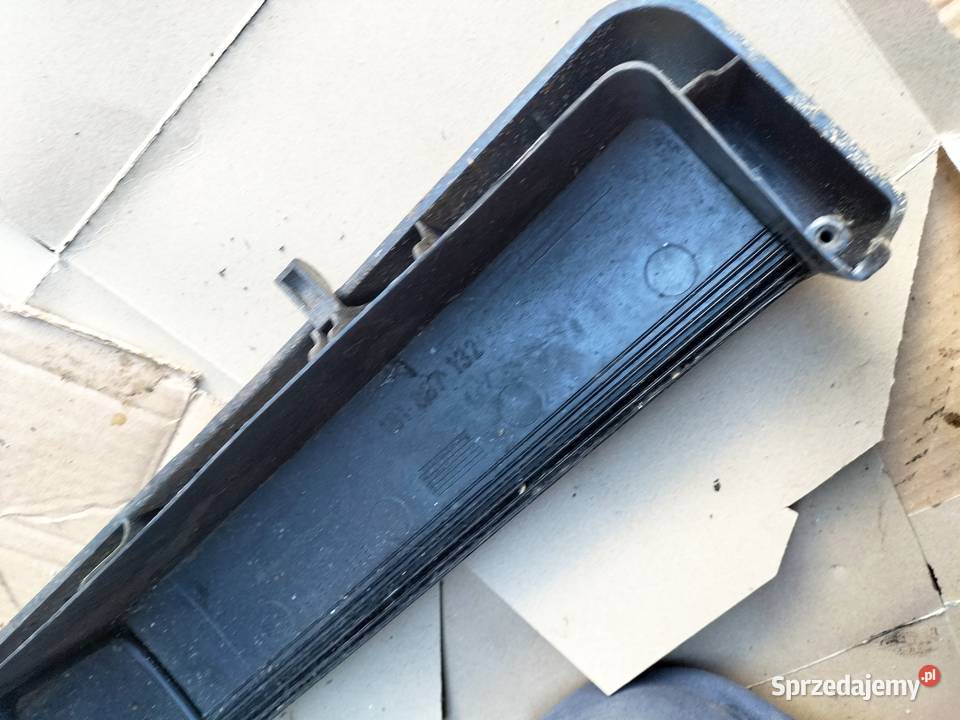 GOLF II 2 JETTA 2 3D KIESZEŃ DRZWI PRAWA