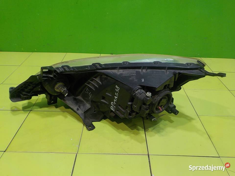 NISSAN NV200 15 DCI 10r VAN lampa prawa przod Suków