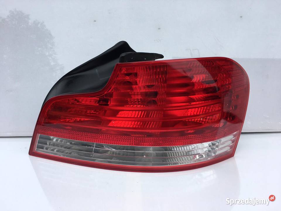 BMW 1 COUPE CABRIO E82 E88 PRAWA LAMPA TYŁ Lampy tylne Ostroróg sprzedam