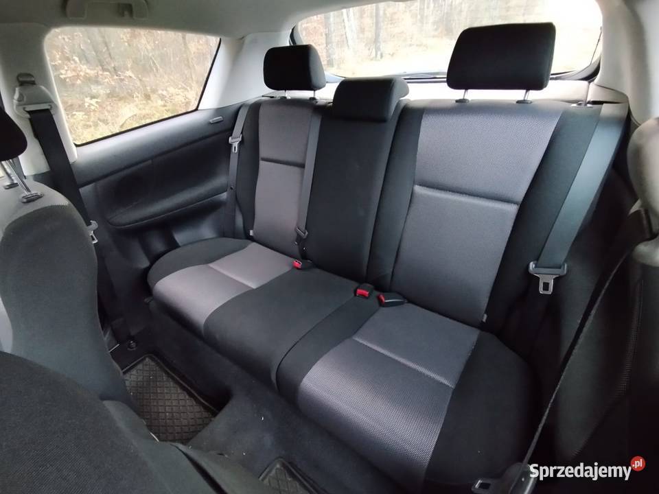 SAMOCHÓD OSOBOWY TOYOTA COROLLA 16 BENZYNA 2007 1600cm3 Chojnice