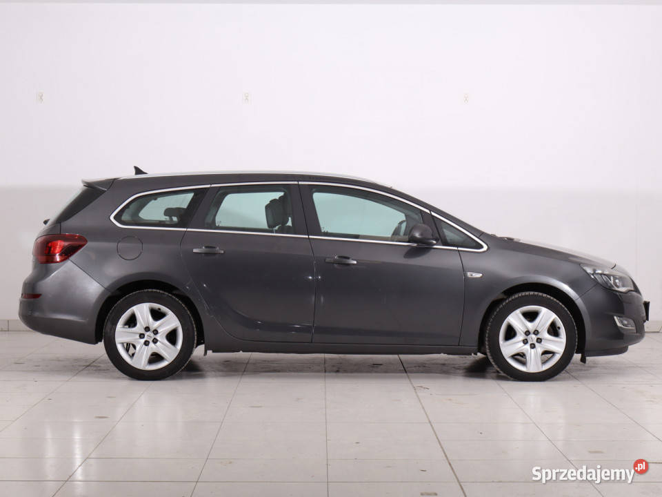 Opel Astra 14 T