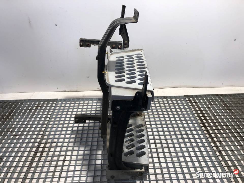 STOPIEŃ KABINY LEWY VOLVO FH II 82144986 128 500 Progi