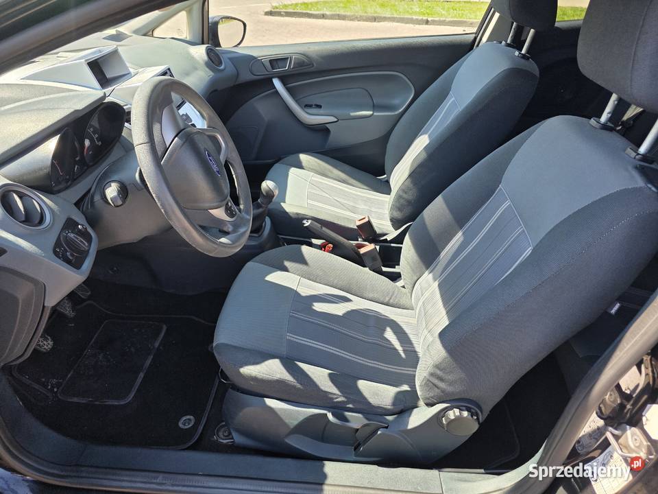 Ford Fiesta 2009 125 82 Trzebnica sprzedam